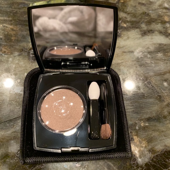 CHANEL Other - CHANEL Ombré Premiere Eyeshadow - NEVER USED CHANEL Other - CHANEL Ombré Premiere Eyeshadow - NEVER USED